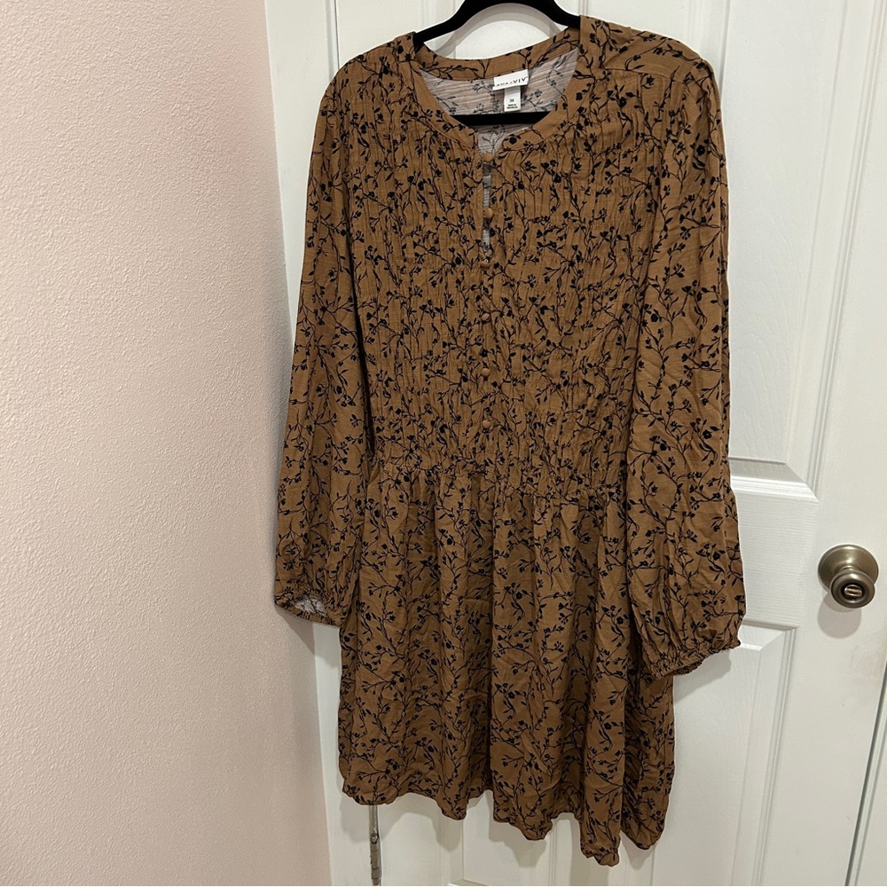 Brown floral pleated midi dress